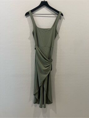 aritzia green wrap dress | Dresses | Aritzia Babaton Black Size M Like New Silk dress